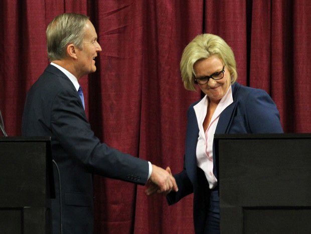2012 - Candidates set for first debates in Columbia